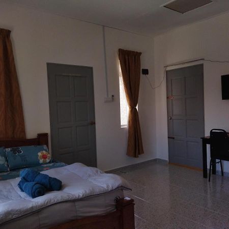 Room Stay Tok Wan 2 Kampung Kuala Besut Εξωτερικό φωτογραφία
